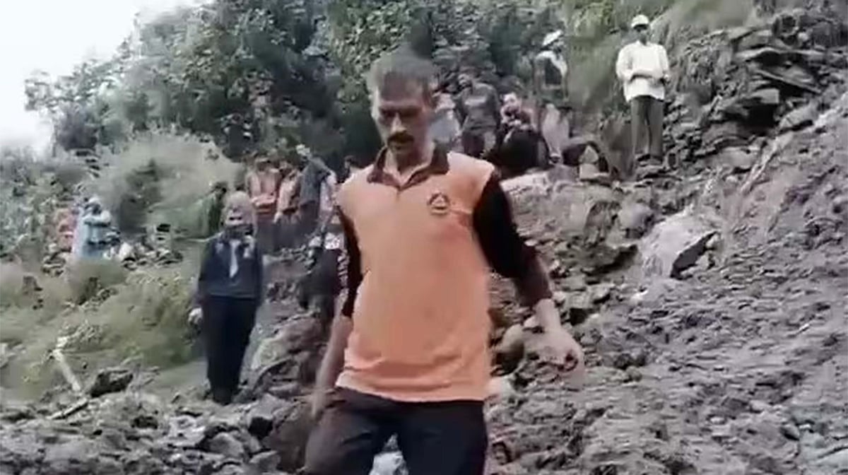 جموں و کشمیر کے رام بن میں بادل پھٹنے سے تباہی، 3 ہلاک، متعدد مکانات کو نقصان، ریسکیو جاری