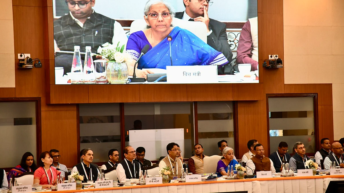 <div class="paragraphs"><p>تصویر&nbsp;<a href="https://x.com/FinMinIndia">@FinMinIndia</a></p></div>