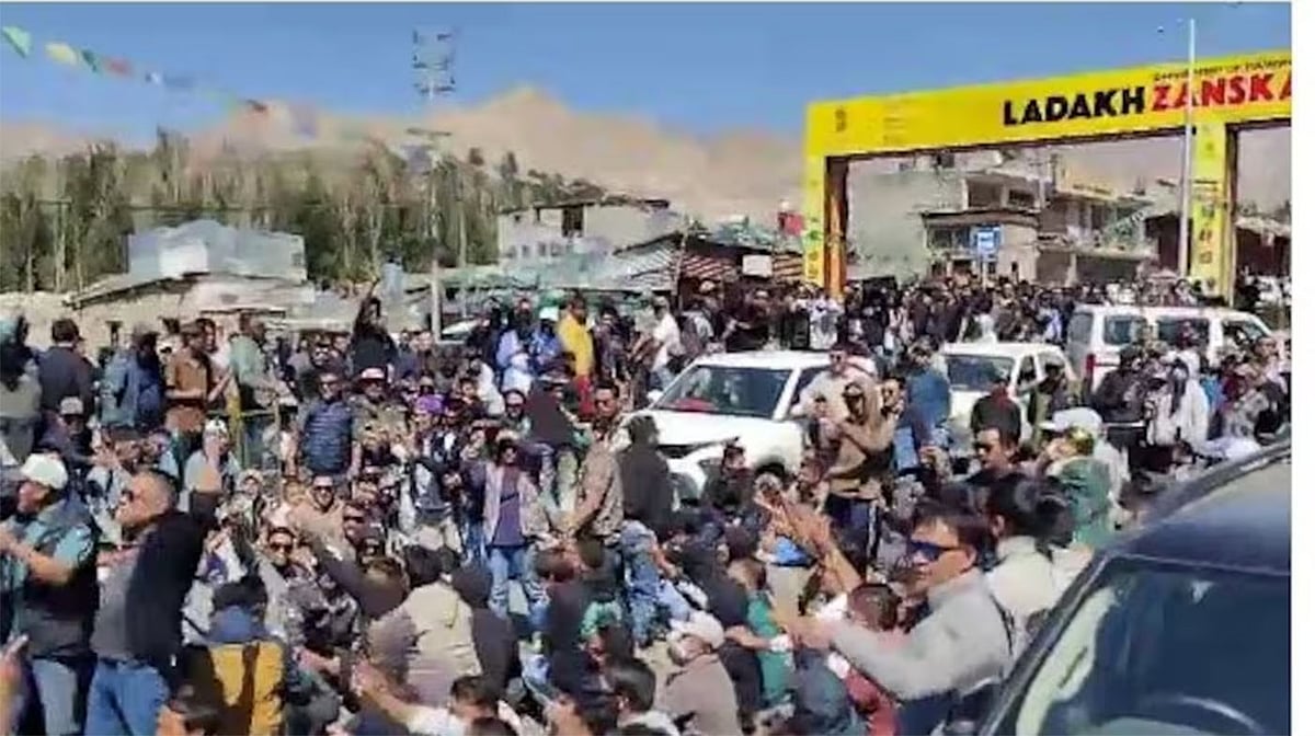 بکنگ منسوخ، مسافر کمروں میں قید! لیہہ تشدد کے بعد لداخ کے شعبۂ سیاحت میں کساد بازاری کا عالم، سیاحوں کا اعتماد ڈگمگایا
