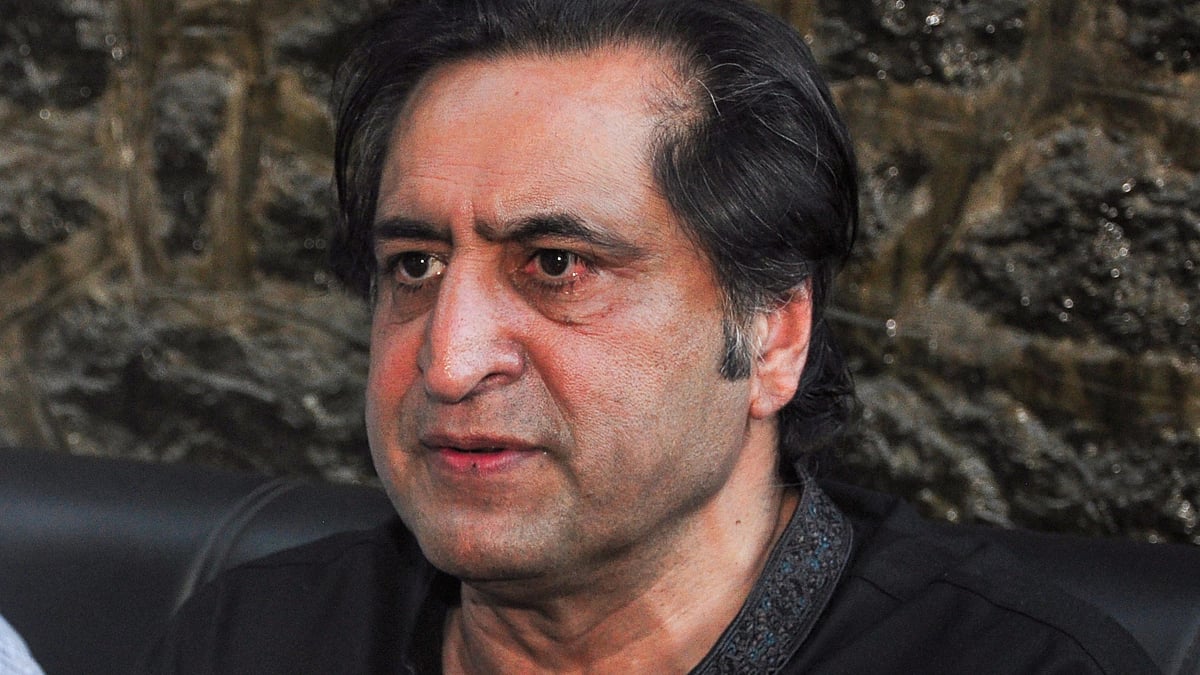شبیراحمد شاہ کی خرابی صحت پر سجاد لون اور تاریگامی کا اظہار تشویش
