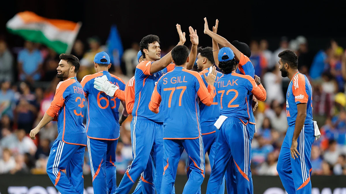<div class="paragraphs"><p>جشن مناتے ہوئے ہندوستانی کھلاڑی، تصویر&nbsp;<a href="https://x.com/BCCI">@BCCI</a></p></div>