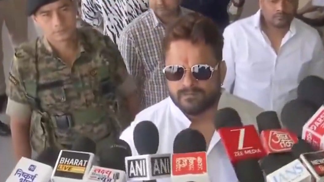 ’آپ بول دیں کہ کل فیکٹری لگے گی، تو میں انتخاب نہیں لڑوں گا‘، کھساری نے پون سنگھ، منوج تیورای اور نرہوا کو دیا منھ توڑ جواب