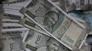 پنجاب میں 200 روپئے سے کروڑ پتی بن گیا مزدور کا خاندان، لاٹری سے جیتے 1.5 کروڑ روپئے