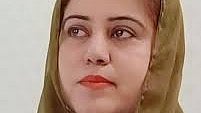 <div class="paragraphs"><p>کومل جوئیہ</p></div>