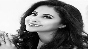 بالی ووڈ چھوڑنے کے سوال پر بولیں اُرمیلا، انڈسٹری میں دھماکے دار واپسی کے لیے تیار!