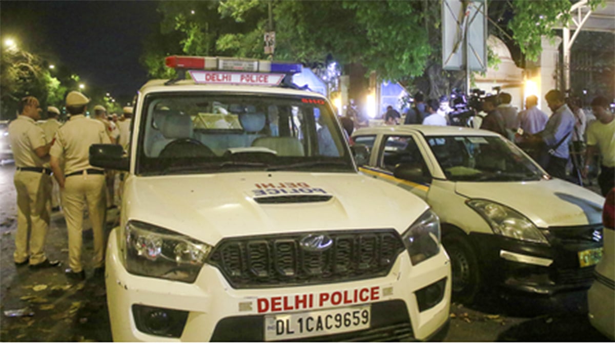 دہلی میں انشورنس پالیسی فراڈ کے منظم گروہ کا پردہ فاش، 10 ملزمان گرفتار