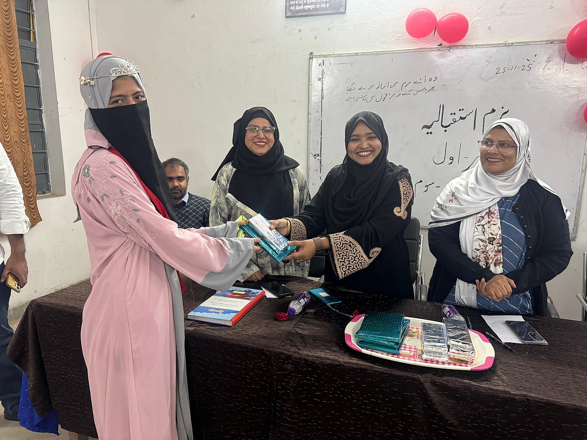 پٹنہ یونیورسٹی میں شعبۂ اردو کا ماحول مجموعی طور پر سنجیدہ، لیکن چیلنجز سے خالی نہیں: ڈاکٹر افشاں بانو