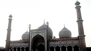 دہلی ہائی کورٹ کا ایم سی ڈی کو جامع مسجد کے ارد گرد غیر قانونی تعمیرات کا سروے کرنے کا حکم