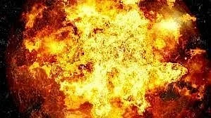 بدلاپور کے ایم آئی ڈی سی کی پیسیفک کیمیکل کمپنی میں زبردست دھماکہ، 3 کلومیٹر تک دیکھے گئے آگ شعلے