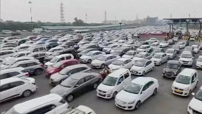 ٹریفک جام / ٹوئٹر