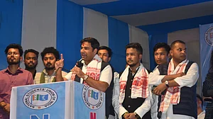 ’این ایس یو آئی‘ نے آسام میں ’ہم بدلیں گے‘ مہم کا کیا آغاز، طلبا اور نوجوانوں پر مرکوز ریاست گیر مہم کی تیاری