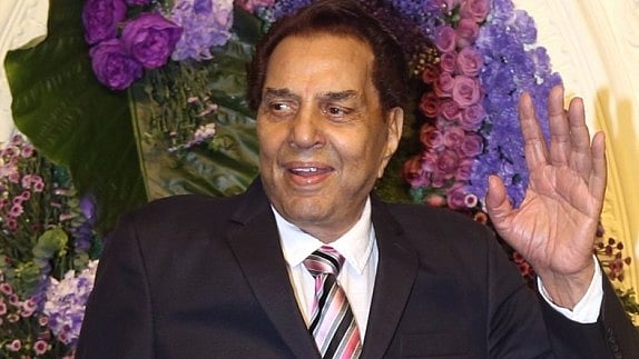 اداکار دھرمیندر کو بعد از مرگ پدم وبھوشن، شیبو سورین کو پدم بھوشن ملا