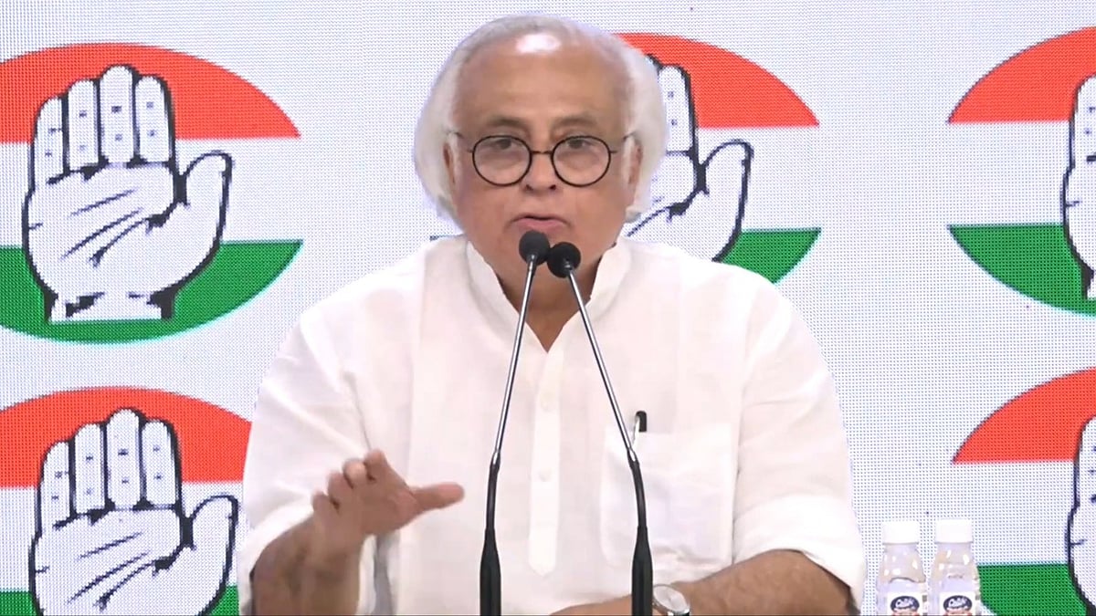<div class="paragraphs"><p>جے رام رمیش / INCIndia@</p></div>