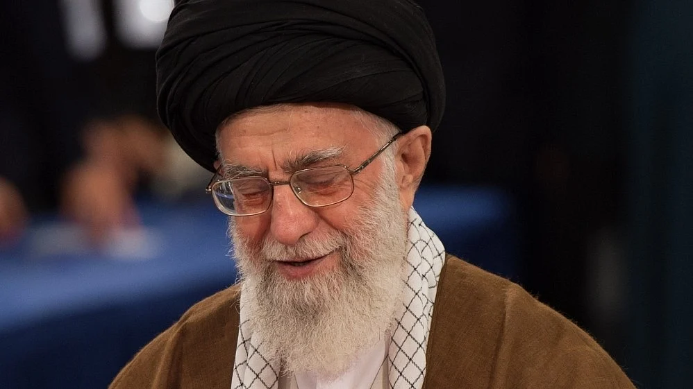 آیت اللہ سید علی خامنہ ای شہید