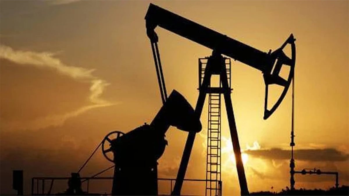 مشرق وسطیٰ میں کشیدگی کے سبب خام تیل کی قیمتوں میں لگی’آگ‘! 83 ڈالر فی بیرل سے تجاوز، سپلائی پر بھی خدشات میں اضافہ