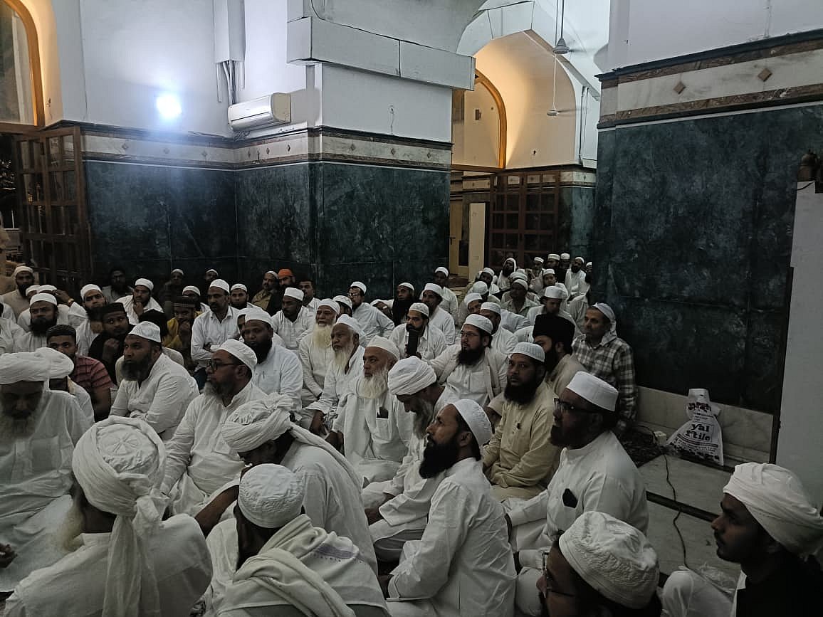 جمعیۃ علماء ہند کے صدر دفتر مسجد عبدالنبی میں تکمیل قرآن کی روح پرور مجلس منعقد