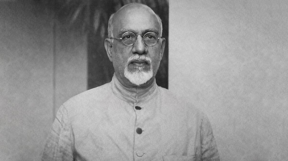 <div class="paragraphs"><p>یعقوب حسن سیٹھ</p></div>