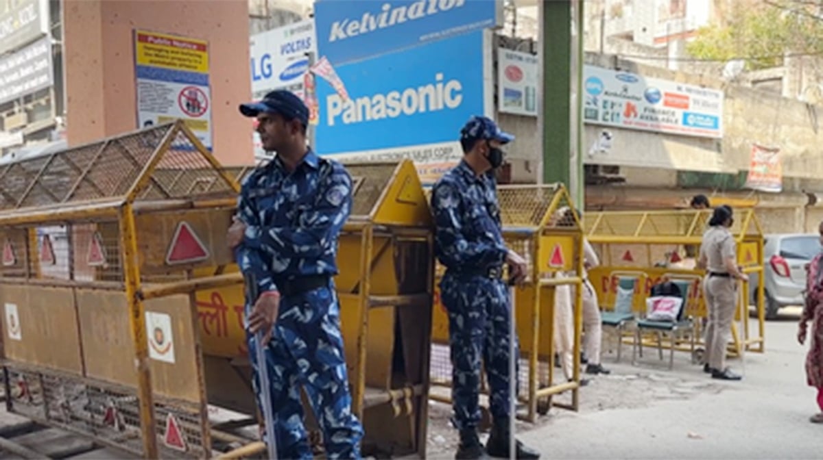 رام نومی کے موقع پر دہلی کے اُتم نگر میں سخت سکیورٹی، 650 پولیس اہلکار اور سی آر پی ایف تعینات