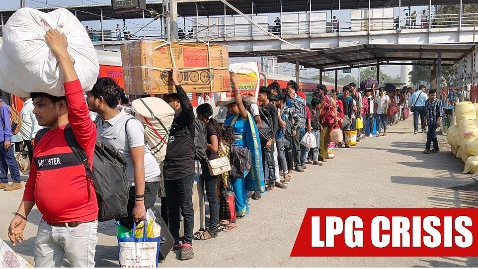 ایل پی جی بحران: فیکٹریاں بند، ریلوے اسٹیشنوں پر مزدوروں کا رش، راجستھان، ممبئی اور گجرات میں حالات سنگین