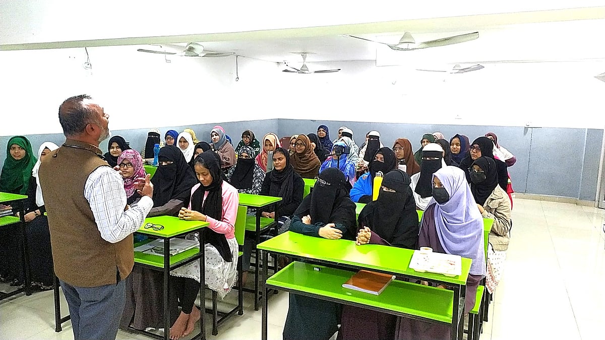 ہم ہیں کامیاب-9: ’اے ایم ڈی‘ بااخلاق اور ایمان پرور ڈاکٹرس کا ذخیرہ تیار کرنے میں مصروف