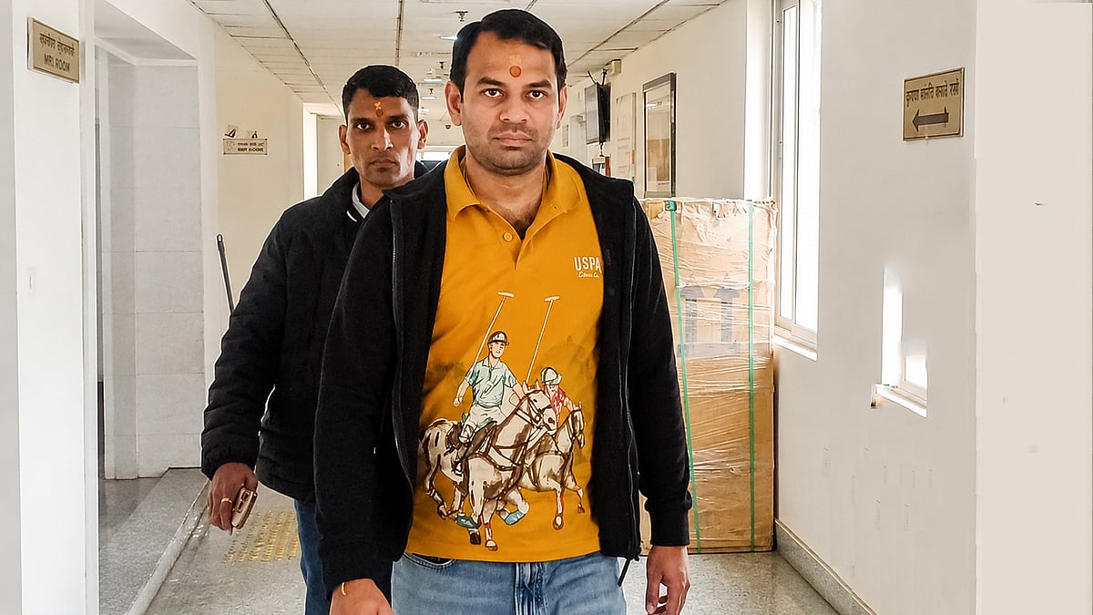 انوشکا یادو کے گھر میں زبردستی داخل ہونے کا معاملہ، تیج پرتاپ یادو کے خلاف ایف آئی آر درج