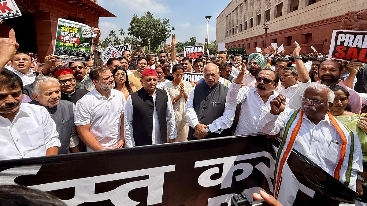 <div class="paragraphs"><p>تصویر/سوشل میڈیا، بشکریہ <a href="https://x.com/INCIndia">@INCIndia</a></p></div>