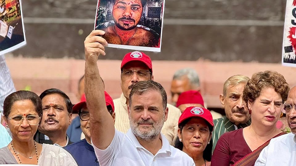 <div class="paragraphs"><p>تصویر ’ایکس‘&nbsp;<a href="https://x.com/RahulGandhi">@RahulGandhi</a></p></div>