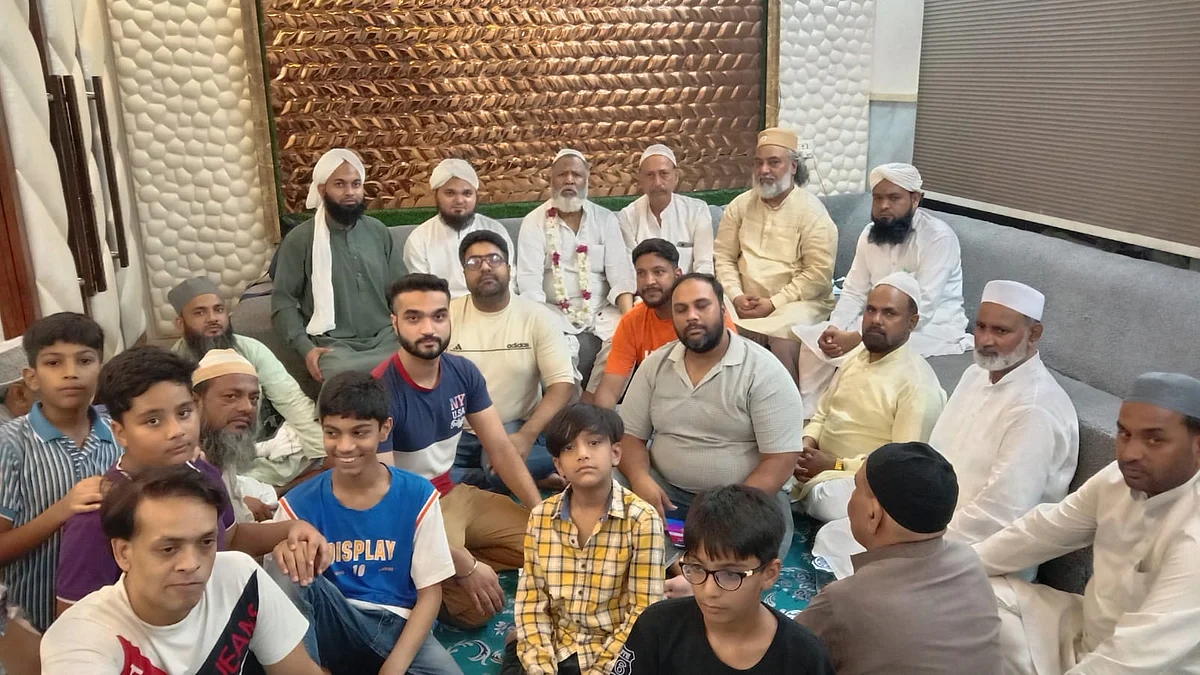 دہلی: مرکزی انجمن عید میلادالنبی کی سالانہ میٹنگ، جلوس کی تیاریوں کا جائزہ