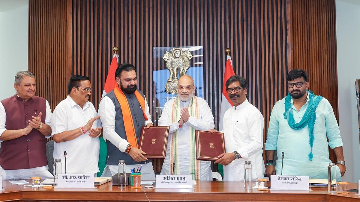 <div class="paragraphs"><p>تصویر ’ایکس‘ <a href="https://x.com/samrat4bjp">@samrat4bjp</a></p></div>