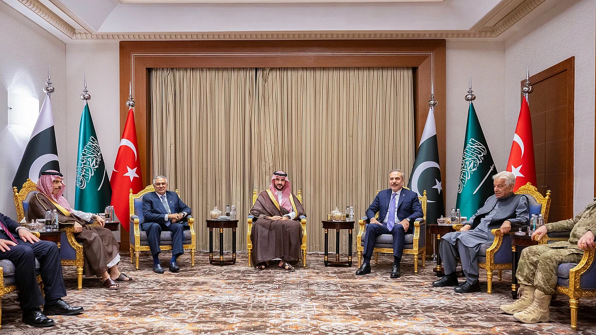 <div class="paragraphs"><p>’مکہ دفاعی اتحاد‘ تصویر، ایکس <a href="https://x.com/kbsalsaud">@kbsalsaud</a></p></div>