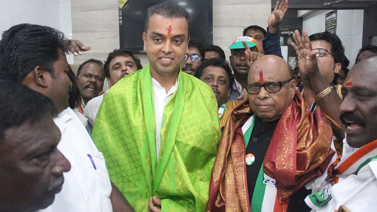 मुंबई कांग्रेस अध्यक्ष मिलिंद देवड़ा