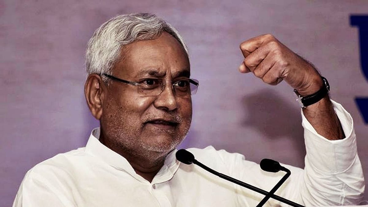 नीतीश ने जाति आधारित राजनीति को हावी नहीं होने दिया