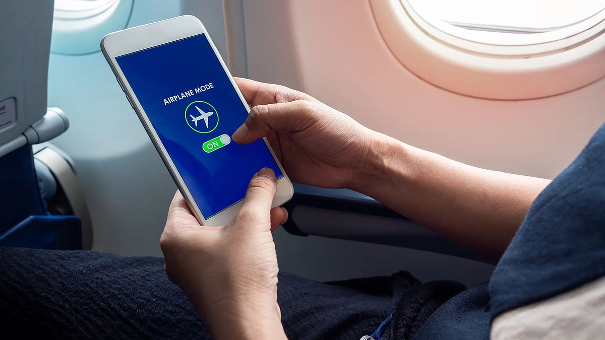 How to use 4G mobile data/Internet in flight mode. जानिए फ्लाइट मोड में कैसे चला सकते हैं इंटरनेट.