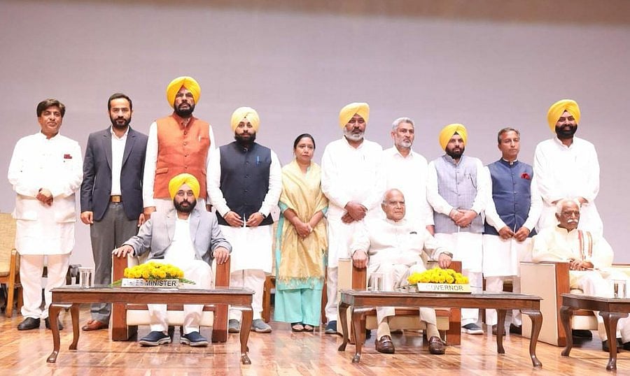 <div class="paragraphs"><p>पंजाब: भगवंत सरकार की नई कैबिनेट</p></div>