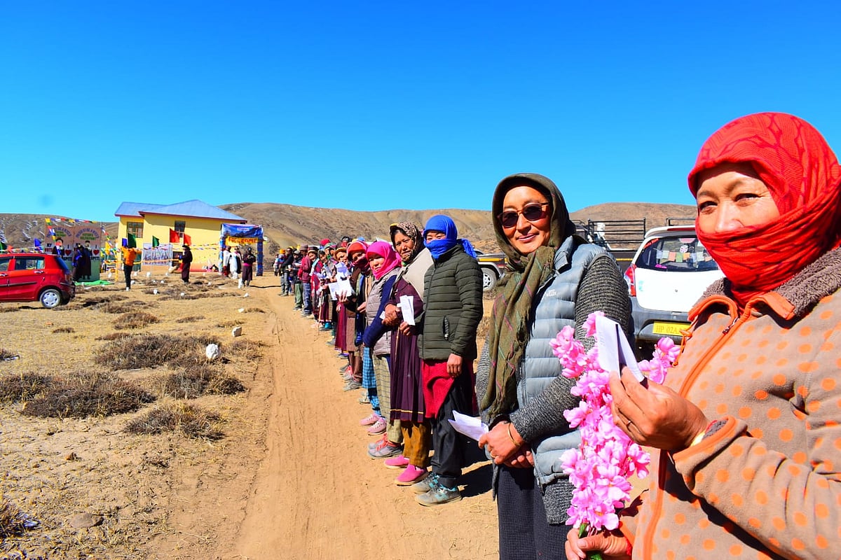 <div class="paragraphs"><p>Himachal Election:पिछली बार के मुकाबले कम मतदान,सरकार रहेगी ये जरूरी नहीं,क्यों?</p></div>