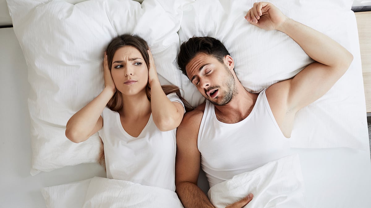 <div class="paragraphs"><p>Snoring Problem: किसी को भी ये बात ठोस रूप से नहीं पता है कि हम में से कितने लोग खर्राटे लेते हैं.</p></div>