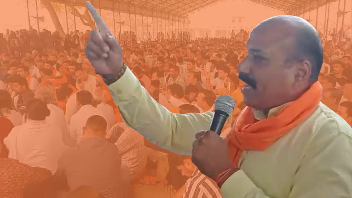 <div class="paragraphs"><p>"गौरक्षक तलवार से दो फाड़ करेगा" मोनू मानेसर के समर्थन में 'महानफरती महापंचायत'</p></div>