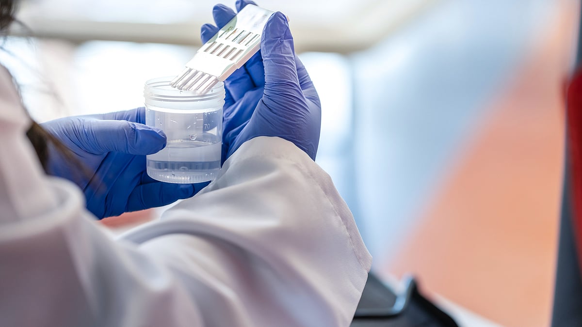 <div class="paragraphs"><p>Drug Testing: मेडिकल प्रोडक्ट अलर्ट का क्या अर्थ है?</p></div>
