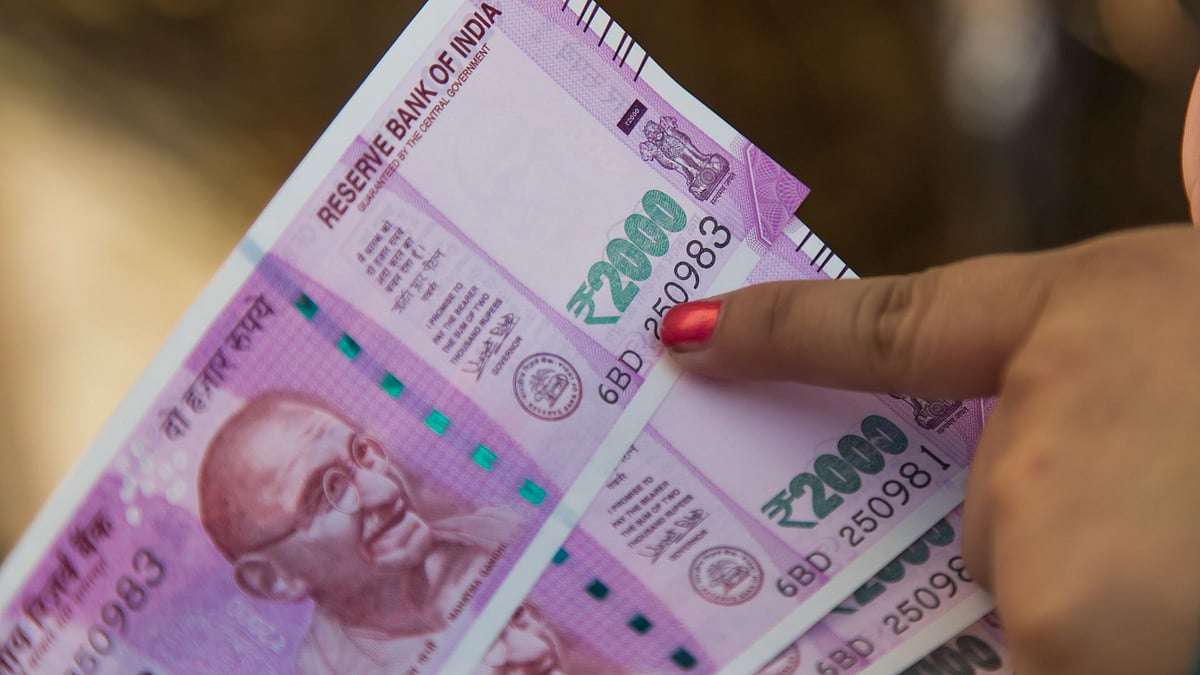 <div class="paragraphs"><p>RBI withdraw Rs 2000 currency note</p></div>