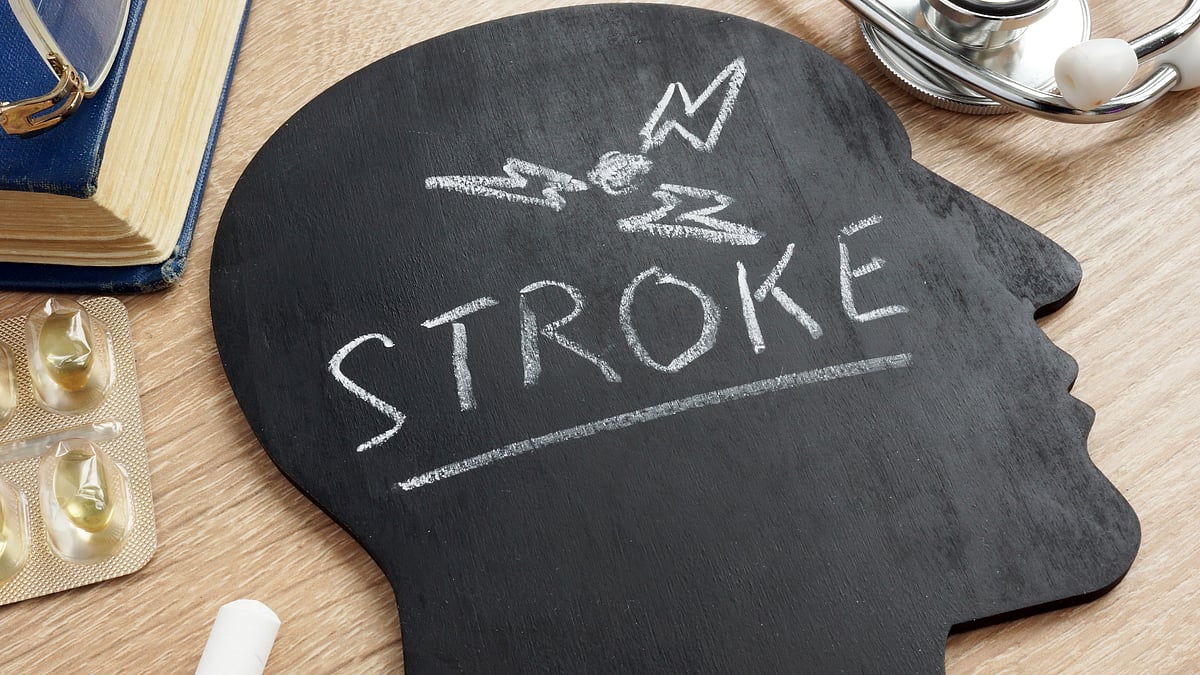 <div class="paragraphs"><p><strong>Risk Of Strokes In Winter: </strong>ठंड में ब्रेन स्ट्रोक क्यों होता है?</p></div>
