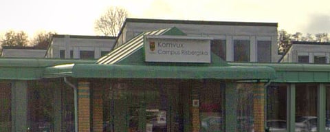 Tiotal döda i skolskjutning i Örebro – "Värsta masskjutningen i svensk historia"