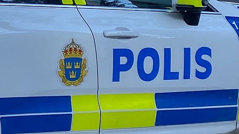 Larmet om explosionen i ett bostadsområde i Råsunda kom in vid 23-tiden på söndagskvällen. 