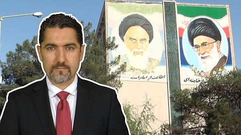 Målningar av förre ayatollan Khomeini och nuvarande ayatollan Khamenei i Esfahan.