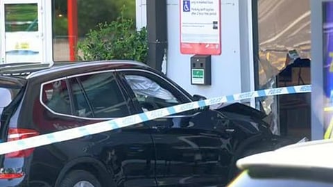 Bilist körde in i fotgängare vid rastplats - åttaåring skadad