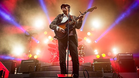 Rockikonen Kim Larsen under en konsert 2013.