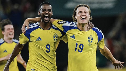 Alexander Isak och Mattias Svanberg. Foto: Svenska fotbollsförbundet/Facebook