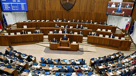 Poslanci odobrili Víziu Slovensko 2040. Čaká nás šesť veľkých zmien
