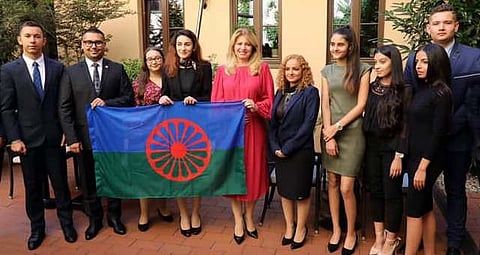 Prezidentka Z. Čaputová pozvala na raňajky rómskych študentov.