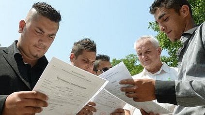 KECEROVCE: Šikovní študenti si prevzali výučné listy SOŠ technickej.