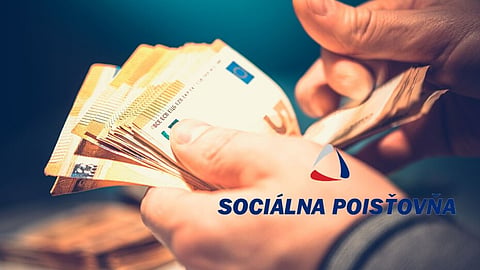 Žijete v zahraničí a poberáte dôchodok zo Slovenska? Na toto nezabudnite.
